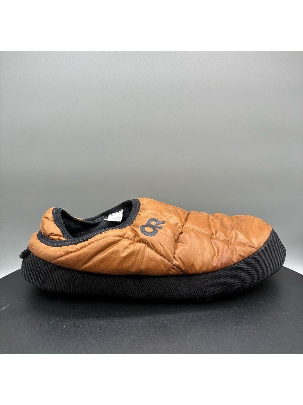 Outdoor Research Tundra Slip-On Aerogel Bootie Men’s XS Saddle Brown